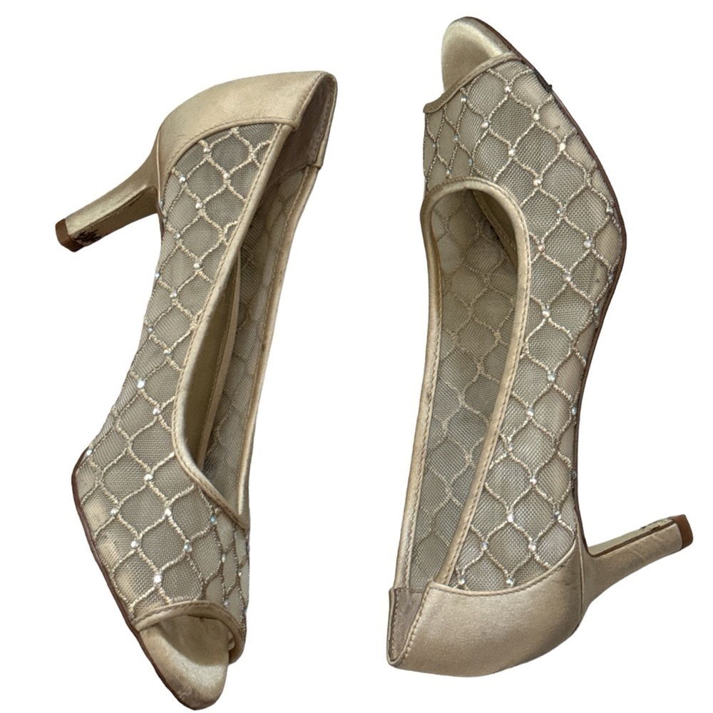 Alex Marie gold beaded leather sole peek toe satin party shoes Sz 6 M